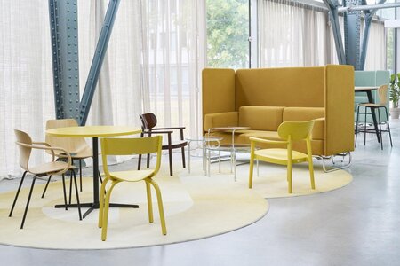 Thonet MR 516 | Beistell- und Satztisch