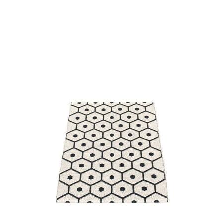 Pappelina Honey - Black · Vanilla - 70 x 100 cm