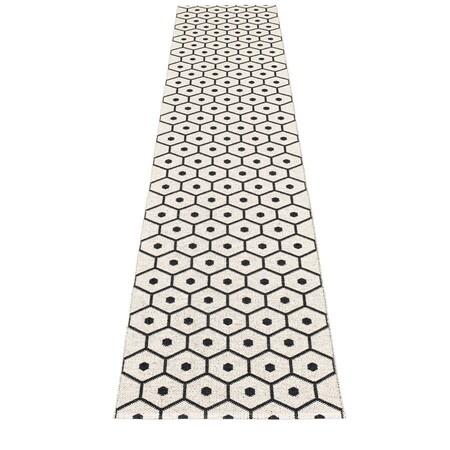 Pappelina Honey - Black · Vanilla - 70 x 350 cm