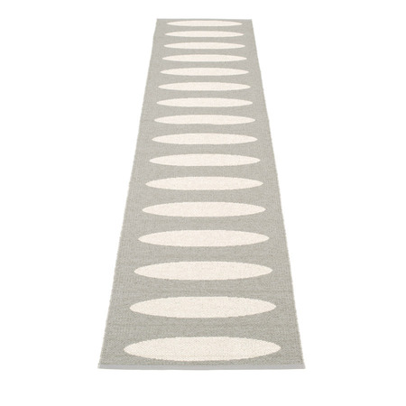 Pappelina Ella - Warm Grey · Vanilla - 70 x 300 cm