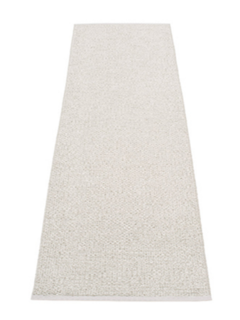 Pappelina Svea-Stone Metallic · Fossil Grey-70 x 400 cm