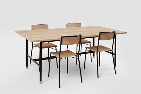 Morana Jugend Dining Table - Oak