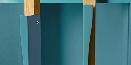 Morana Avon Display Cabinet - RAL 5021