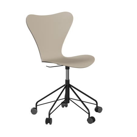 Fritz Hansen Series 7™ 3117 - Lack - Drehstuhl-Light Beige (130/135)-Black (190)-ABS Plastic / Black
