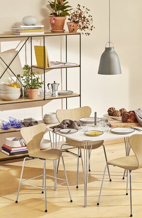Fritz Hansen Series 7™ Junior Kinder-Lehrstuhl
