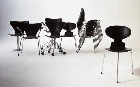 Fritz Hansen Ant™ 3100 - Gefärbte Lack - Stuhl