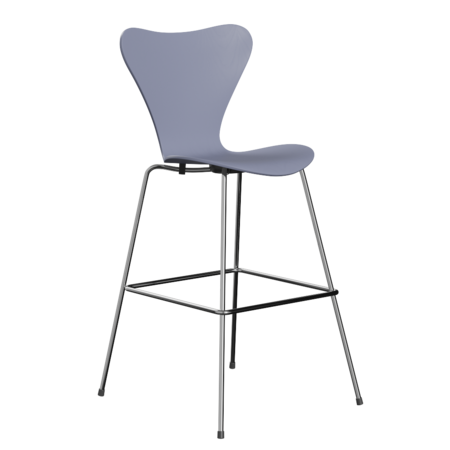 Fritz Hansen Serie 7™ 3197 - Gefärbte Esche - Barhocker-Chrome-Lavender Blue (810/815)