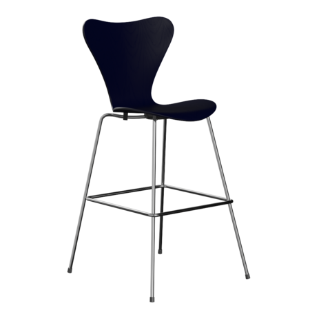 Fritz Hansen Serie 7™ 3197 - Gefärbte Esche - Barhocker-Chrome-Midnight Blue (890/895)
