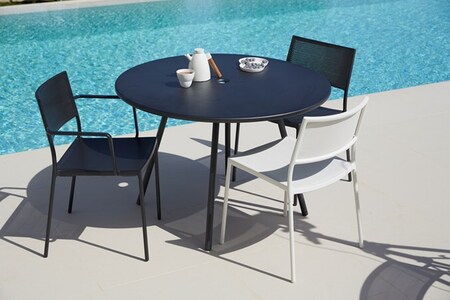 Cane-Line Area Tisch dia. 110 cm 