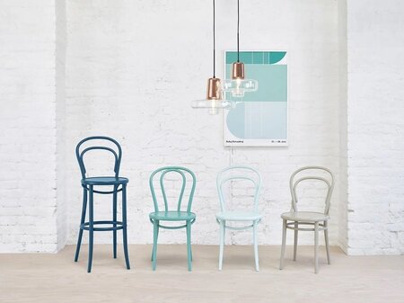 Ton Stuhl 18