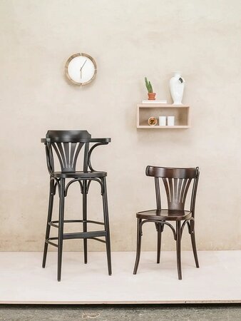 Ton Stuhl 56