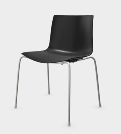 Arper Catifa 46 Stapelstuhl - schwarz-weiß