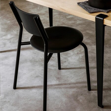 Tiptoe SSDr Chair - Recycled Plastic - Graphite Black