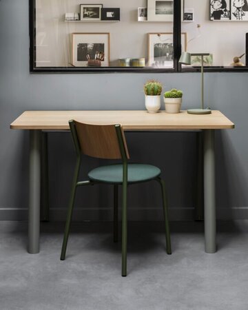 Tiptoe NEW MODERN desk – eco–certified wood