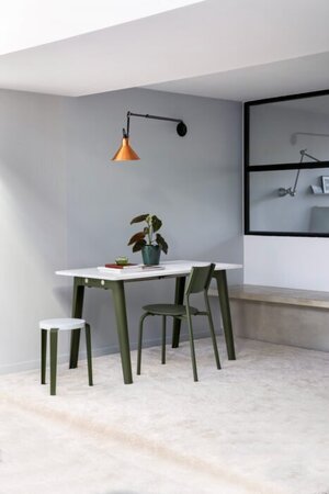 Tiptoe NEW MODERN desk – recycled plastic