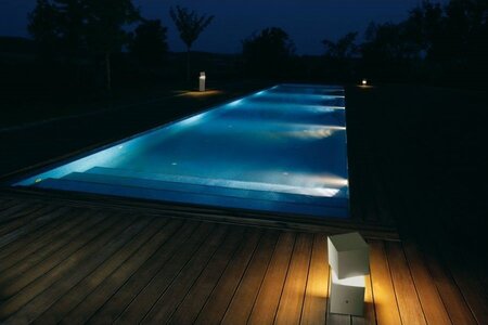 Vibia Break 4106 LED Aussenstehleuchte