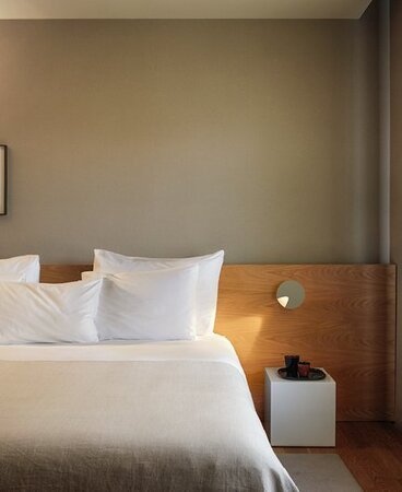 Vibia Dots - Wandleuchte