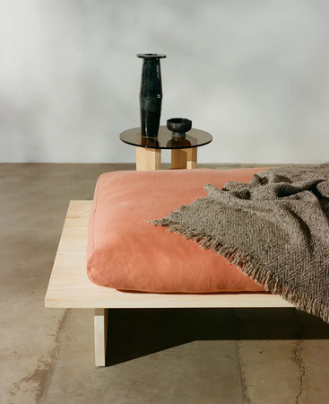 Kalon Rugosa Daybed