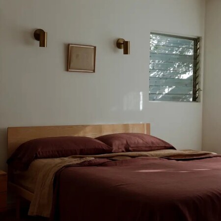 Kalon Simple Bed