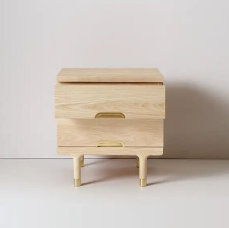 Kalon Studio Kalon Simple Side Table Walnut Esche