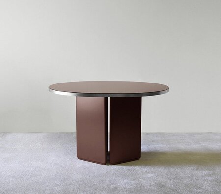 Eno Studio Brandy Small Table - Red & Silver