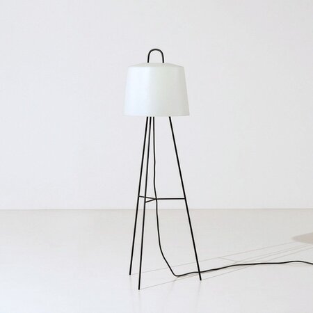 Kettal Mia Outdoor-Stehleuchte