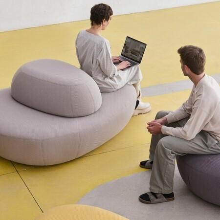 Softline Sisters Hocker