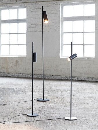 Serax Standleuchte Sofisticato Nr. 16 Blaustahl D30 H230