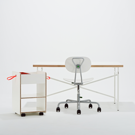 Richard_Lampert_Kinderschreibtisch_mit_Schreibtischstuhl_und_Container_Weiss