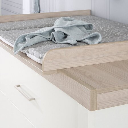 Wickelkommode Lucy Mit Wickelansatz 3 Soft-Close-Schubladen