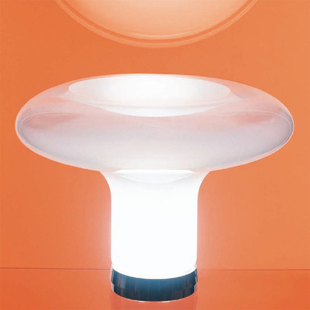 Lesbo Tischleuchte von Artemide