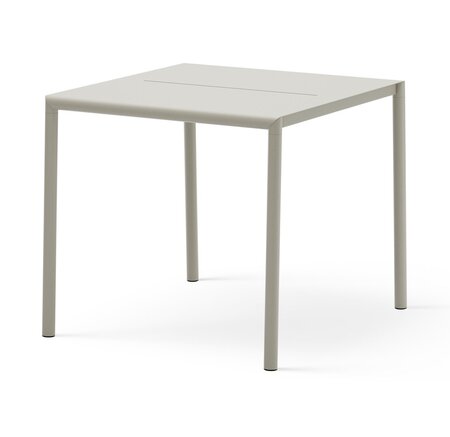 New Works May Table - Gartentisch 85 x 85 cm