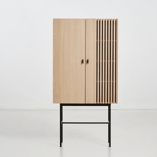 Highboard Array Woud