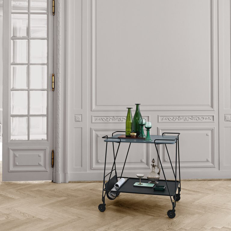 Barwagen Matégot Trolley Gubi