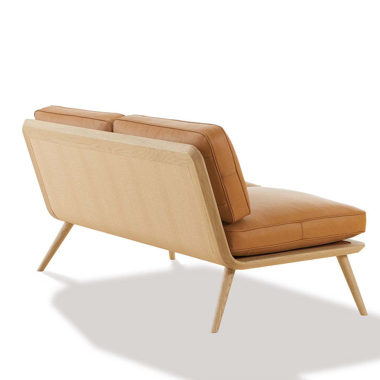 Spine Lounge