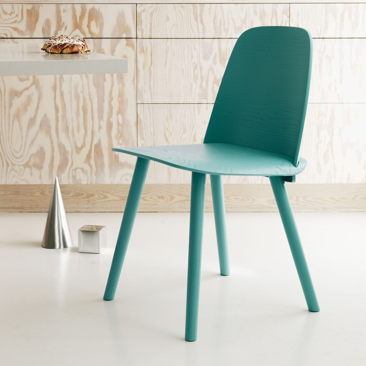 Muuto Nerd Mood 4