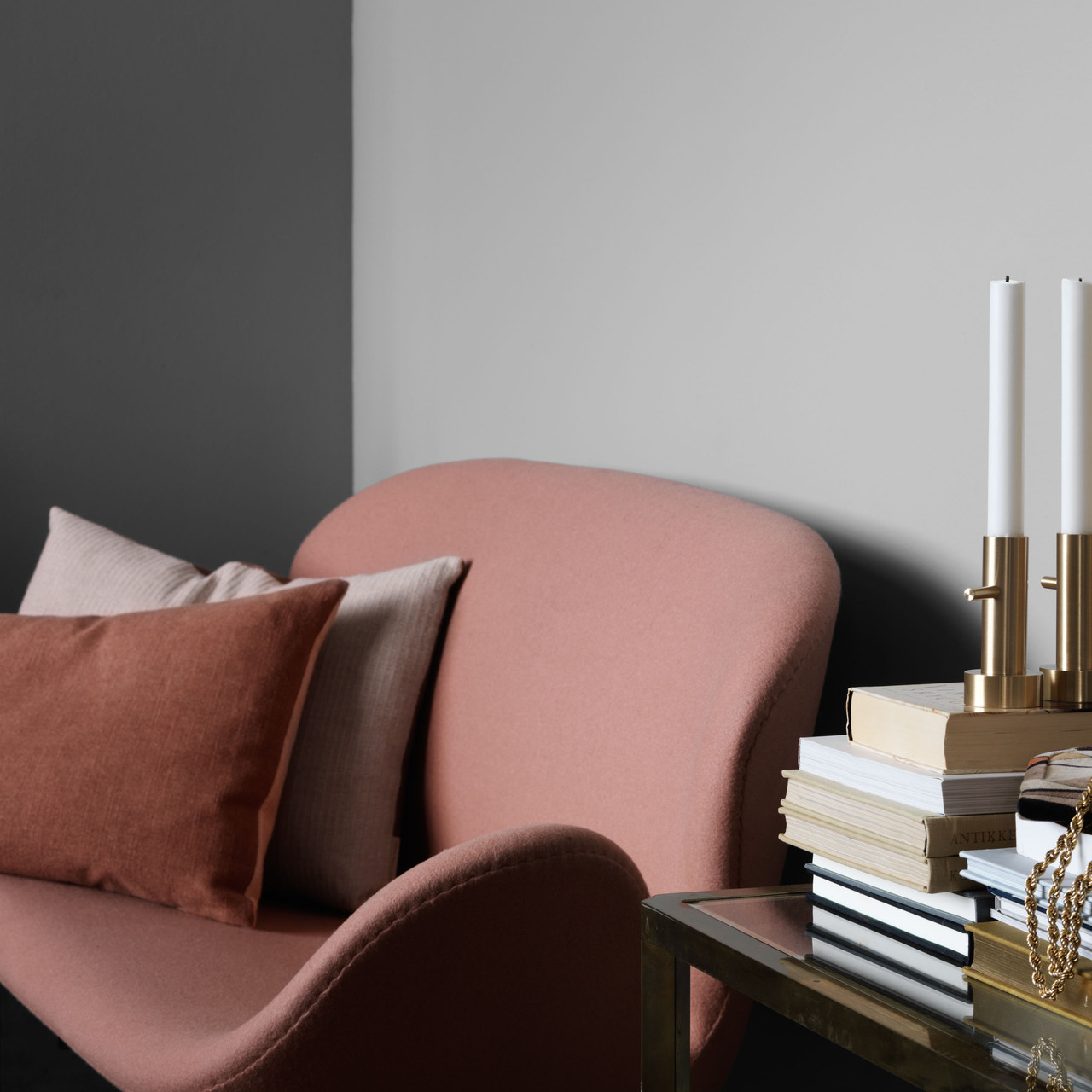  2-Sitzer Sofa 'Swan' in Stoff