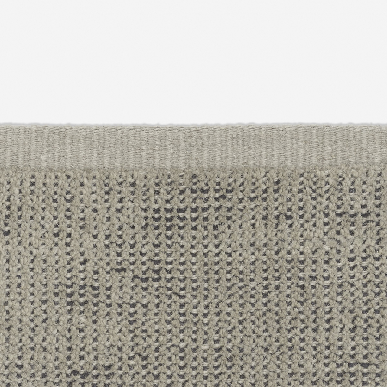 Kvadrat Teppich 'Kanon' 130 x 170 cm, Steingrau 0009