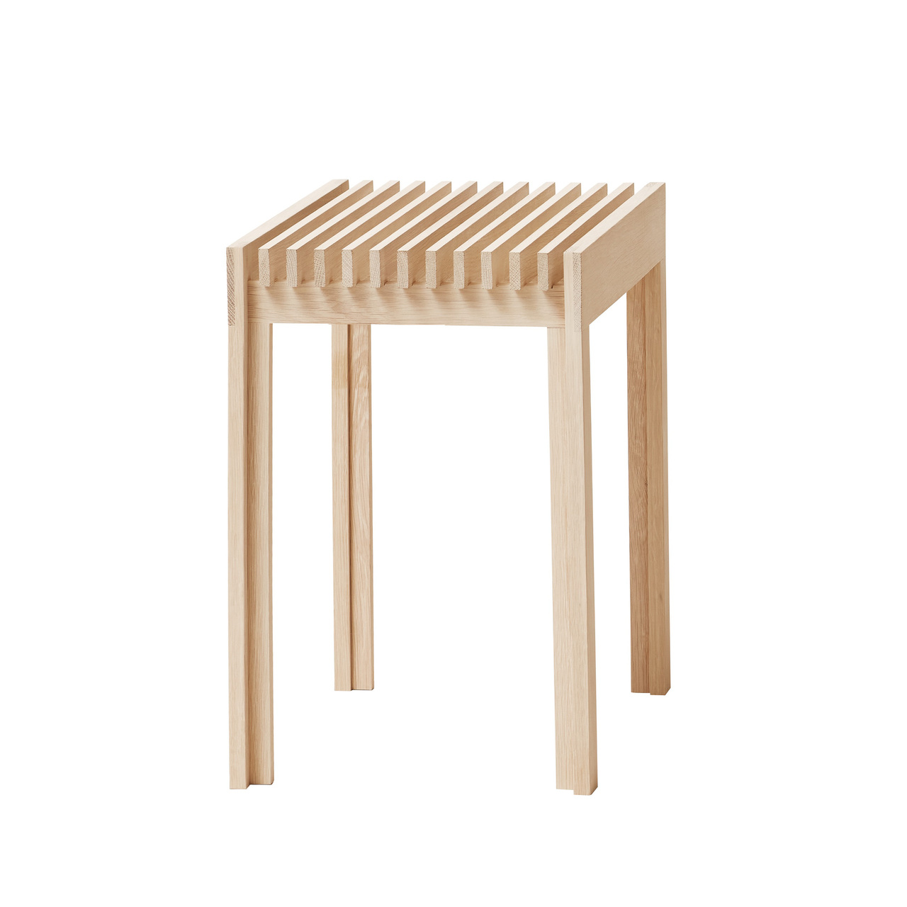 Form & Refine Hocker 'Lightweight' Eiche weiss geölt 