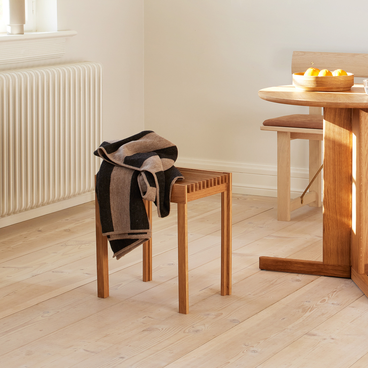 Form & Refine Hocker 'Lightweight' 