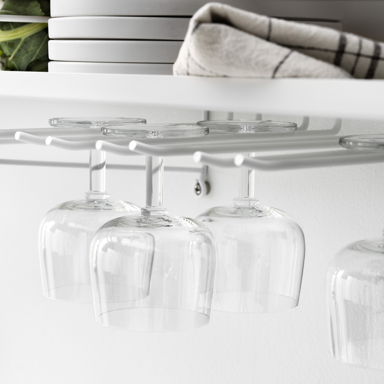 Kleines Wandregal 'String' für Gläser String Furniture