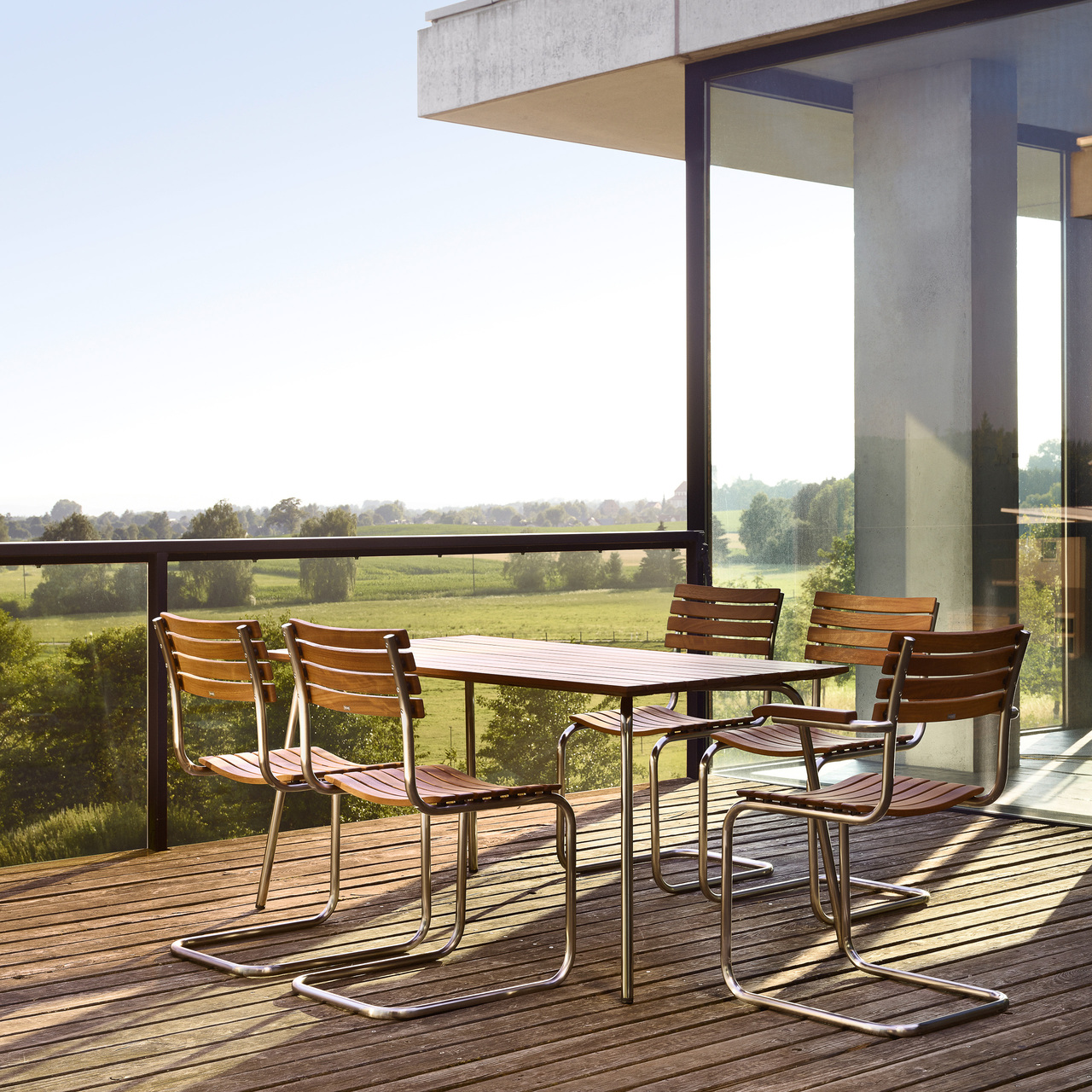 Thonet Tisch S 1040