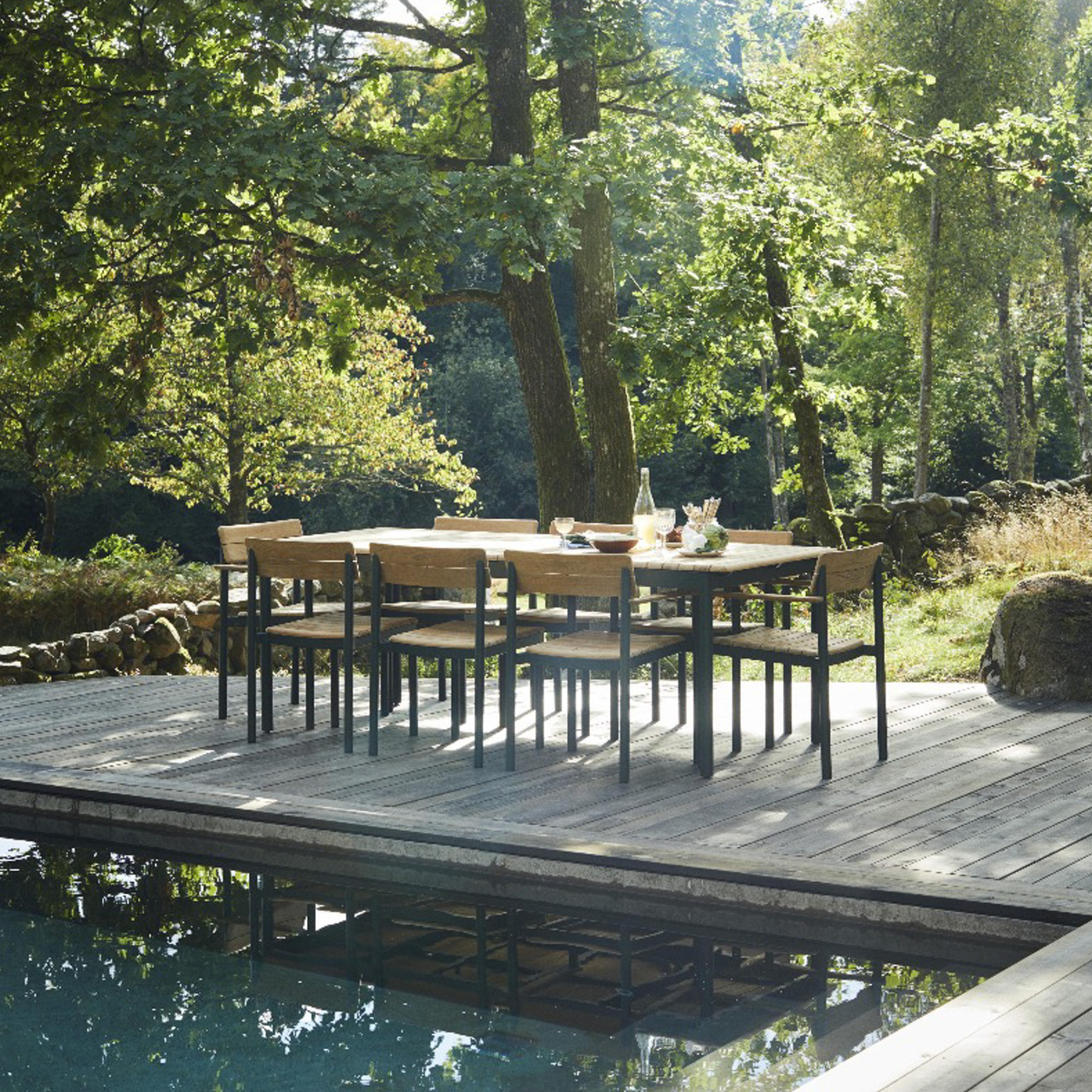 Skagerak Pelago Chair Teak-Aluminium, Hunter Green, Mit Armlehne