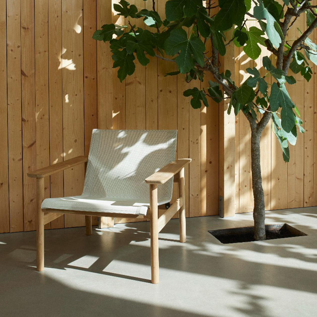 Skagerak Pelago Lounge Chair Teak-Schlinge, Sand