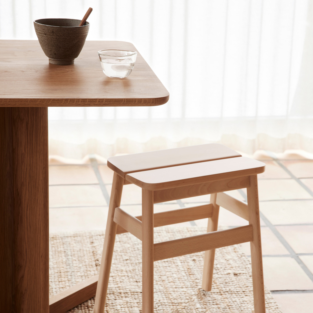 Form & Refine Quatrefoil Table 68x68 Eiche weiss geölt , B: 68 cm / T: 68 cm 