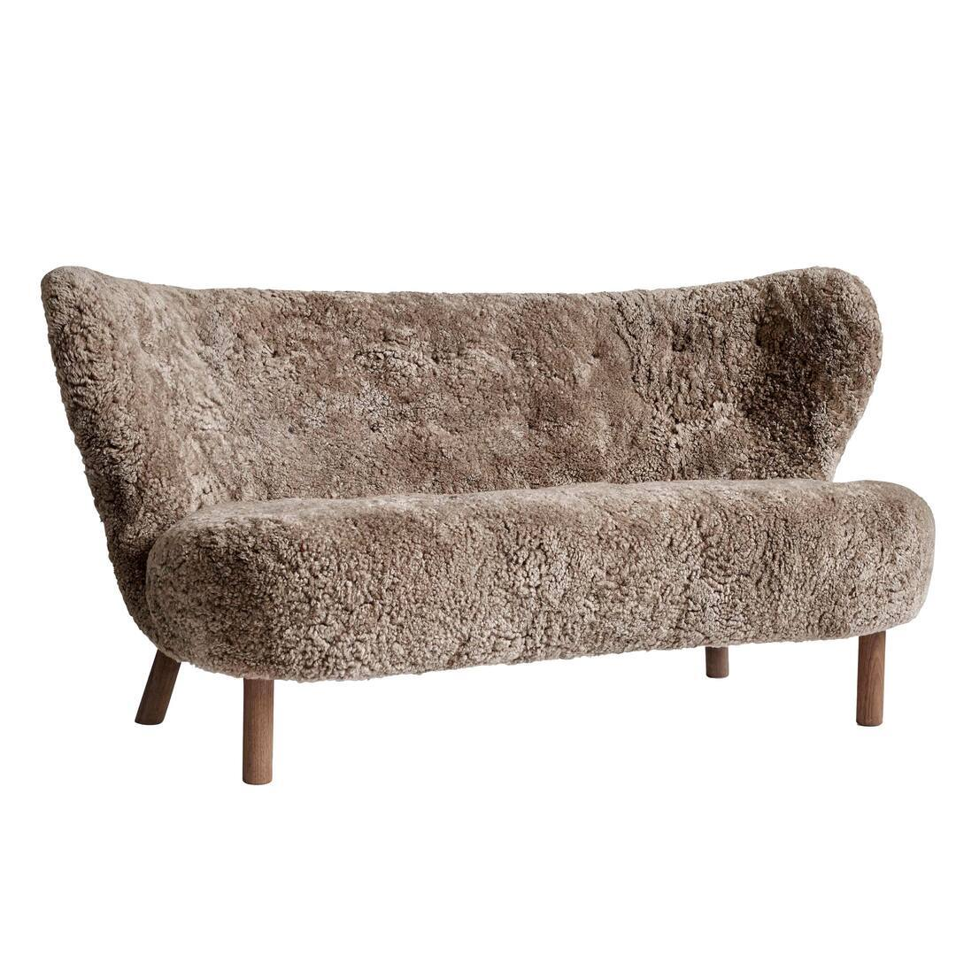 &Tradition Sofa 'Little Petra VB2' Walnuss geölt, Sahara - Sheepskin