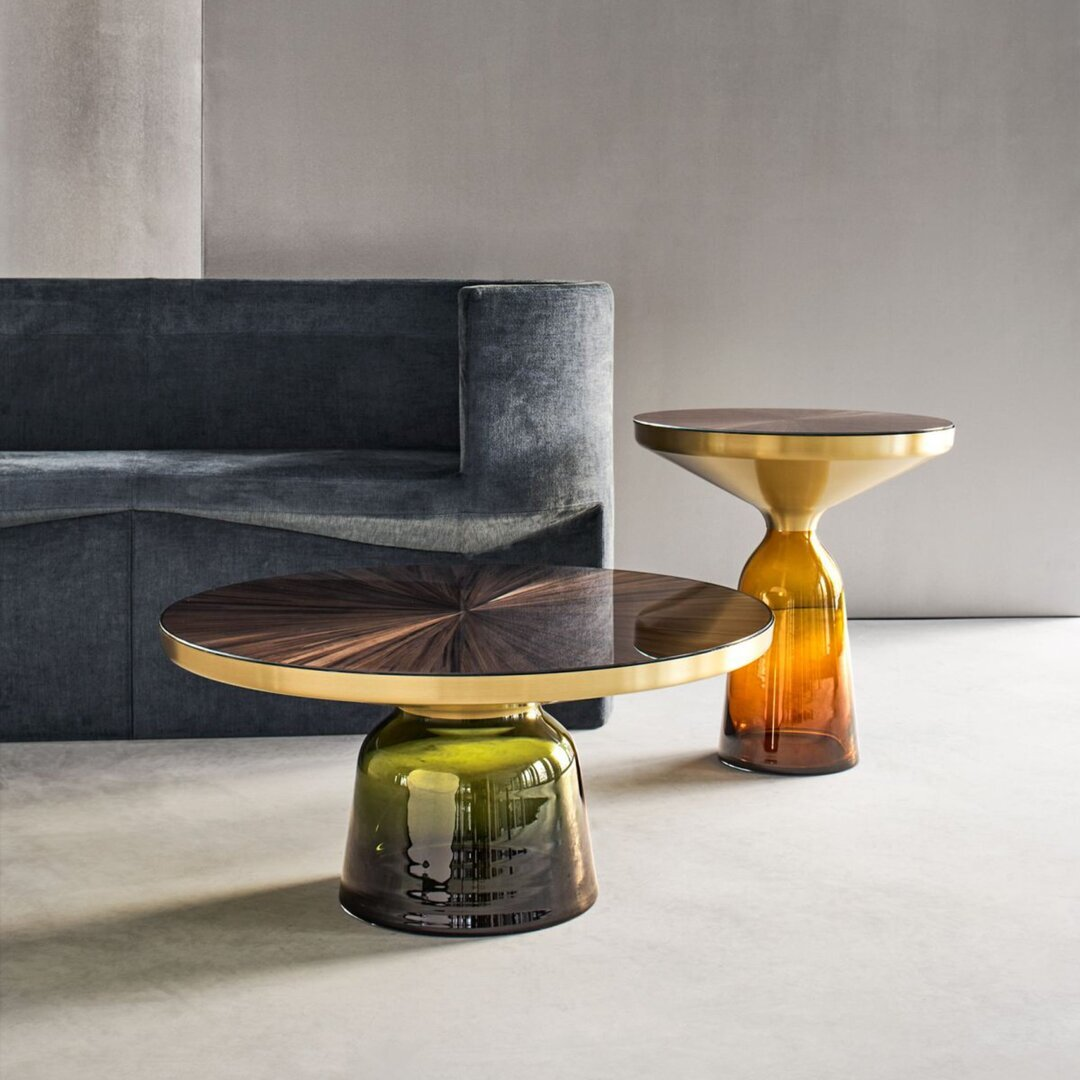 Beistelltisch mit Eingearbeitete Strohmarketerie Bell Side von ClassiCon
