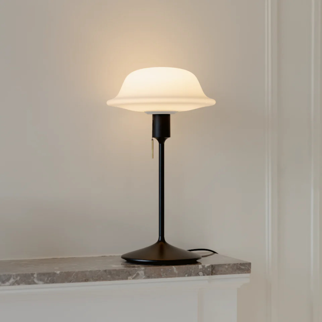 Sante table stand w/USB von Umage