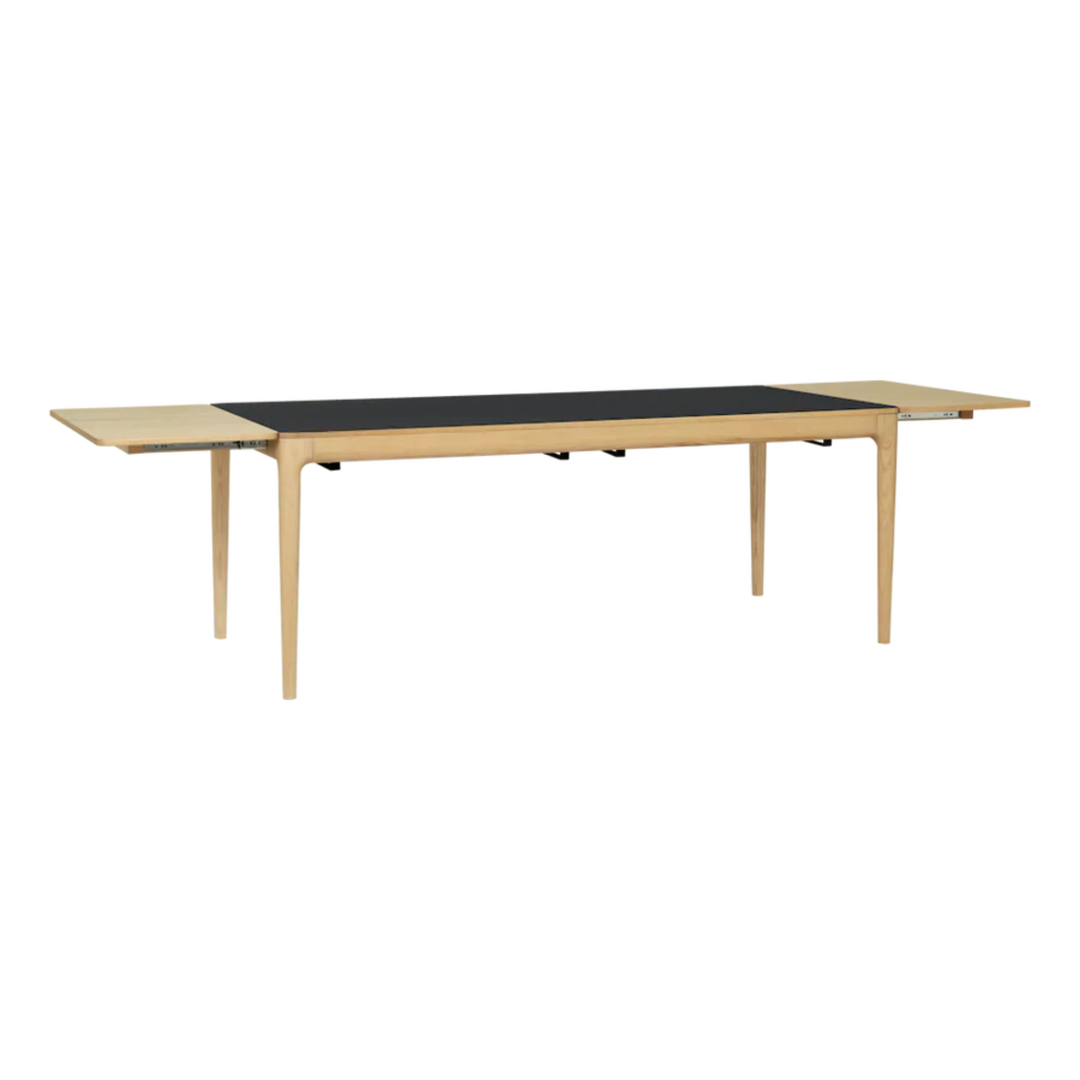 Umage Esstisch Heart'n'soul von Umage Oak / Obsidian Black