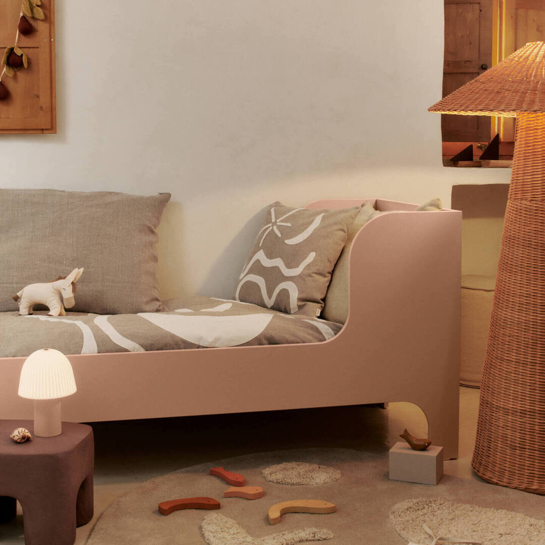 Ferm Living Jugendbett Sill von ferm living Rose
